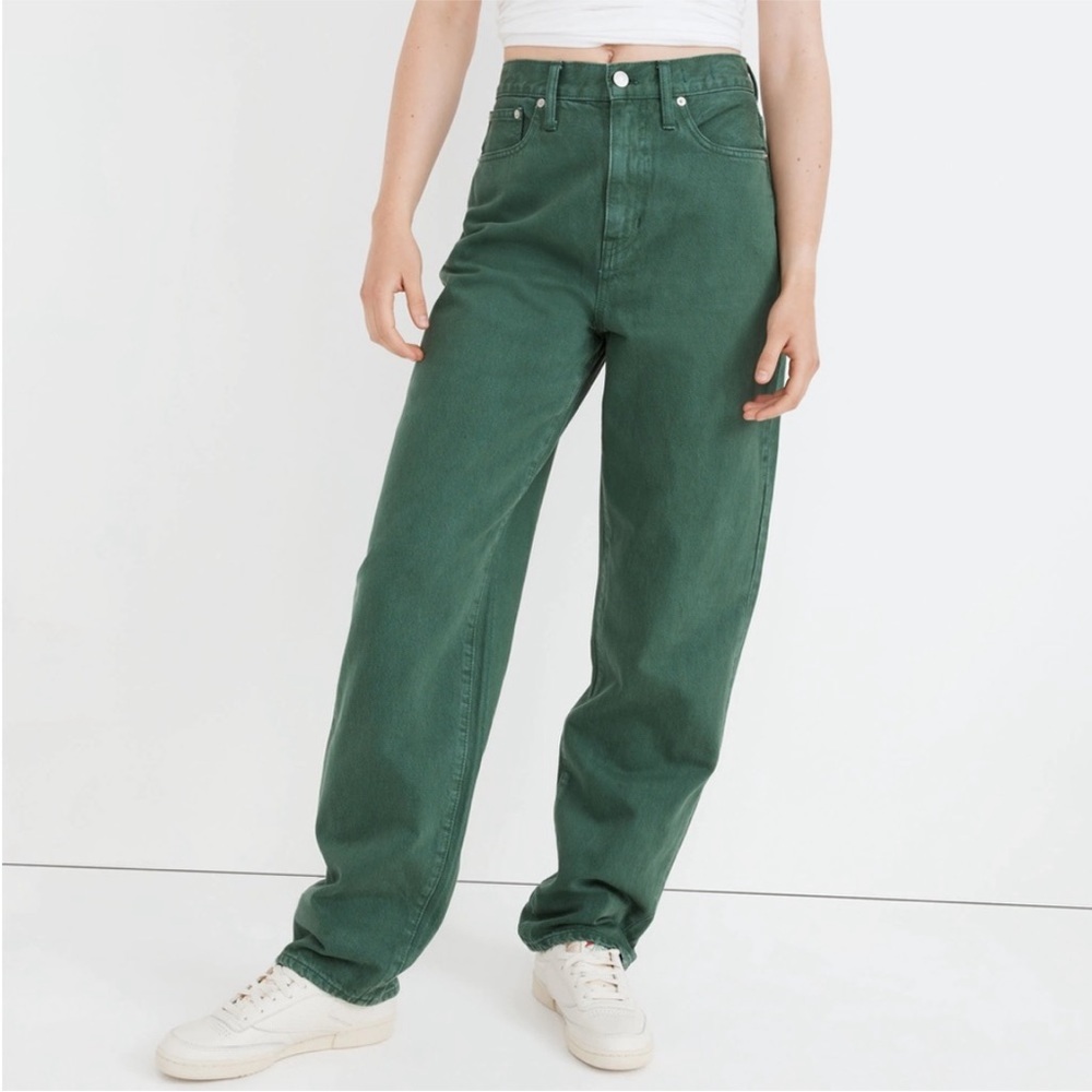 Madewell Baggy Straight Jeans in Hemlock Green Donating 09-23-2023